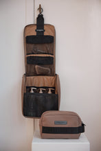 Load image into Gallery viewer, ILSE JACOBSEN Travel Hanging Toilet Bag (Every05)