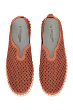 Load image into Gallery viewer, ILSE JACOBSEN Tulip Shoes (3275)