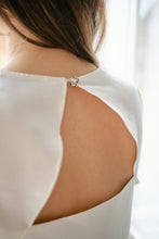 Load image into Gallery viewer, NEO NOIR Alva Dull Satin Blouse