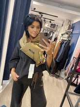 Load image into Gallery viewer, ILSE JACOBSEN Padded Scarf (Peppy08)