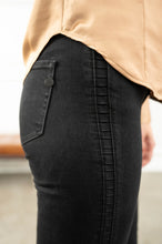 Load image into Gallery viewer, PIESZAK Poline Jeans Pipe Oak Black