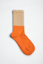 Load image into Gallery viewer, The London collection is designed for everyday wear with a clean, classic profile. Made from soft cotton with a smooth rib knit, these socks offer comfortable structure, breathability, and a secure fit. Subtle colour blocking adds contrast while keeping the look timeless and easy to wear. Made to pair effortlessly and hold up over time.

All our socks are produced in Georgia at our SEDEX-certified factory, ensuring responsible working conditions, high quality standards, and thoughtful production from start 