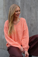 Load image into Gallery viewer, Inge V-neck knit is a soft, long-sleeved pullover with a relaxed fit. It has a round neck and a slightly fluffy look, which gives a feminine and cozy look.

The elastic is true to size.

- Long sleeve design
- Relaxed fit
- Round neck

Quality: 7% Wool, 49% Recycled Polyester, 21% Acrylic, 21% Nylon, 2% Spandex