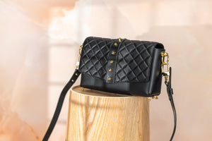 UNA BURKE LEATHER Quilted Shoulder Bag