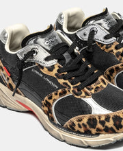 Load image into Gallery viewer, CRIME LONDON Fugitive 9094 Fang Run (25301AA8.68)