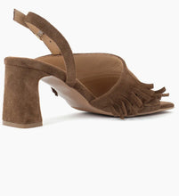 Load image into Gallery viewer, BABOUCHE Ming Fringe Sandal