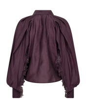 Load image into Gallery viewer, COPENHAGEN MUSE Molly shirt (211950)