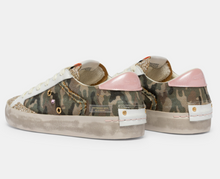 Load image into Gallery viewer, CRIME LONDON Distressed flash camo
