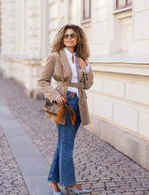 Load image into Gallery viewer, HEST Megan Wide Leg Jeans