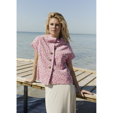 Load image into Gallery viewer, This soft vest is perfect for in-between seasons to keep warm. Wear it over a nice shirt and close it with a belt, for a more feminine look. You can choose between different colors and the boxy shape makes this vest suitable for both casual and everyday wear.
- 100% EU production
- 70% polyester min. 50% recycled
- 30% viscose
- OEKO-TEX® STANDARD 100 cert. no. 2176-347 DTI
- Machine wash and hang to dry, ready to wear after a few hours