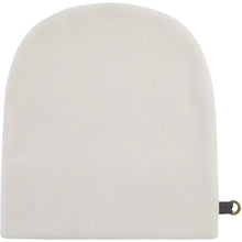 Load image into Gallery viewer, A spacious fleece hat designed for relaxed everyday comfort and colder days outdoors. Made in HSCPH’s signature fleece, it offers a softer and more casual alternative to the classic beanie. The roomy shape makes it easy to wear over a bun or high ponytail while still feeling light and comfortable throughout the day. Finished with a doubled fold at the bottom for extra warmth around the ears.