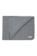 Load image into Gallery viewer, op functional fleece blanket is ideal.
The light, soft, and the durable material can be machine washed and airdry in a few hours. Accidents happen, and this easily maintained blanket will be your best friend.