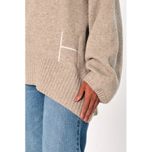 Load image into Gallery viewer, HEST Gianna Sweater