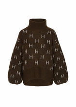 Load image into Gallery viewer, HEST Fam Sweater Short