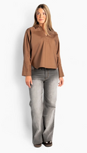 Load image into Gallery viewer, HÉST Miriam Shirt