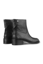 Load image into Gallery viewer, ILSE JACOBSEN Asteria01  Leather ankle boot