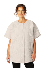 Load image into Gallery viewer, ILSE JACBOSEN Short quilted cape (Blossom02)