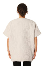 Load image into Gallery viewer, ILSE JACBOSEN Short quilted cape (Blossom02)