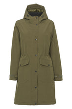 Load image into Gallery viewer, Inspired by the classic parka silhouette, this insulated raincoat offers both style and protection. Made from lightweight Taslan fabric, it has a water resistance rating of 8000 mm as well as a breathability of 3000 g/m2, ensuring comfort in various weather conditions. The fully taped seams enhance its protective properties. Inside, a ripstop lining is quilted with soft padding, and a warming fleece insert at the neck provides extra comfort. It's designed with a fixed hood, an adjustable waist for a custom 
