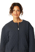 Load image into Gallery viewer, Short quilted jacket 