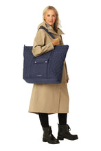 Load image into Gallery viewer, A lightweight everyday bag with a clean design, perfect for easy carrying and daily use.