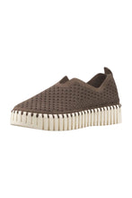 Load image into Gallery viewer, Platform Tulip shoe. The upper is made of recycled microfiber with a decorative laser cut pattern. It is attached to the outsole with matching recycled thread, using no glue. Inside the shoe is a soft and comfortable insole lined with pigskin. The flexible plateau outsole is made of 75% natural rubber and 25% recycled rubber. Insole: 60% EVA and 40% Pigskin. Recycled microfiber: 60% Nylon, 40% PU.