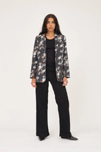 Load image into Gallery viewer, PIESZAK Marija Blazer Excl. Flower
