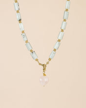 Load image into Gallery viewer, Collier white moon stone large gems with heart pendant