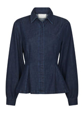 Load image into Gallery viewer, Feminine shirt in denim twill with stretch, featuring a peplum look and fitted waistline.

The shirt features buttons down the font and in the cuffs. The model is wearing size 36.