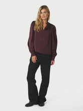 Load image into Gallery viewer, NEO NOIR Rosslyn Heavy Sateen Blouse