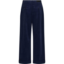 Load image into Gallery viewer, PIESZAK Birkin Weekend Cropped Pant Baby Cord