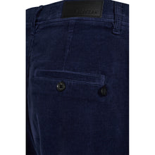 Load image into Gallery viewer, PIESZAK Birkin Weekend Cropped Pant Baby Cord