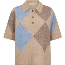 Load image into Gallery viewer, The Haley Harlekin Polo Knit is crafted from a soft wool blend and features a bold harlequin pattern in beige, brown and air blue. The short-sleeved silhouette and ribbed hem give a sporty feel, while the classic polo collar and button placket add structure.
Size &amp; Fit
• Straight, relaxed fit
• Hip length
• Short sleeves
• Button-up polo collar
Details
• Wool blend with soft hand feel
• Ribbed cuffs and hem
• Intarsia argyle knit pattern
