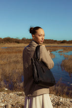 Load image into Gallery viewer, RE:DESIGNED Molly urban bag