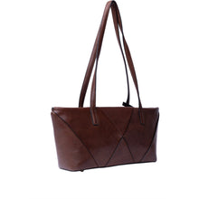 Load image into Gallery viewer, The Olia Small is an elegant shoulder bag with comfortable straps for everyday wear. Its main compartment opens with a zipper, revealing a spacious interior to hold all your essentials. Crafted with the most beautiful leather pattern, this bag combines style, practicality, and a touch of luxury.

Type: Shoulder bag
Quality:100% Leather
Dimension: H: 14 x W: 32 x D: 8 cm