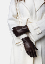 Load image into Gallery viewer, The gloves are designed in the softest leather, and are lined with delicious soft fleece lining, which makes the glove nice and soft and comfortable in the winter cold.

When you need to use your smartphone, you can keep the gloves on as the tip of the index finger and thumb has a touch screen function on both the right and left glove. Note that the touch screen function may decrease over time as the gloves become worn.

The timeless design makes this finger glove a classic accessory choice for you everyday