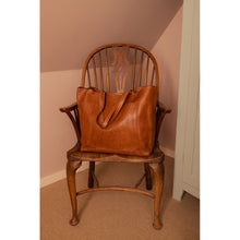 Load image into Gallery viewer, RE:DESIGNED Nuha bag