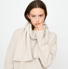 Load image into Gallery viewer, ESME STUDIOS Cleo Merino Wool Scarf