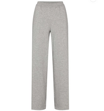 Load image into Gallery viewer, ESME STUDIOS Nori Sweatpants