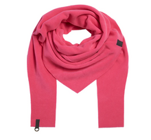Load image into Gallery viewer, HENRIETTE STEFFENSEN Fleece Triangle Scarf (4051)