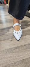 Load image into Gallery viewer, BABOUCHE LIO SHOES