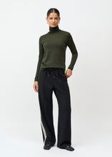 Load image into Gallery viewer, CRÉTON Laura Roll neck