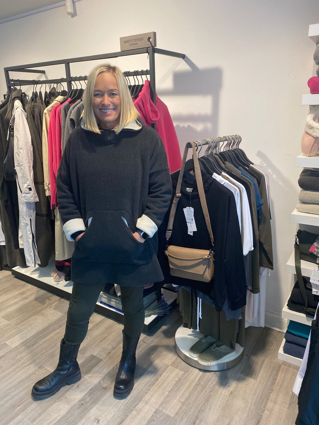 HENRIETTE STEFFENSEN Longline Reversible Hoodie