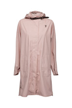 Load image into Gallery viewer, Adobe Rose  ILSE JACOBSEN Rain71 lightweight rain mac with a hood, side pockets, and a YKK 2-way zipper at the center front.